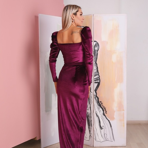 ❗️NEW❗️Marsala Velvet Off Shoulders Maxi Dress - Picture 7 of 7